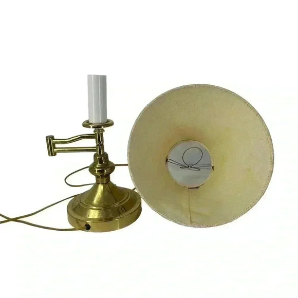 VINTAGE UNDERWRITERS LABORATORIES BRASS SWING ARM PORTABLE DESK LAMP FAUX CANDLE - Picture 13 of 14